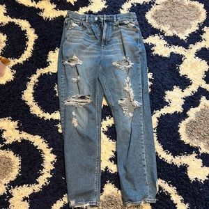 American Eagle Mom jeans